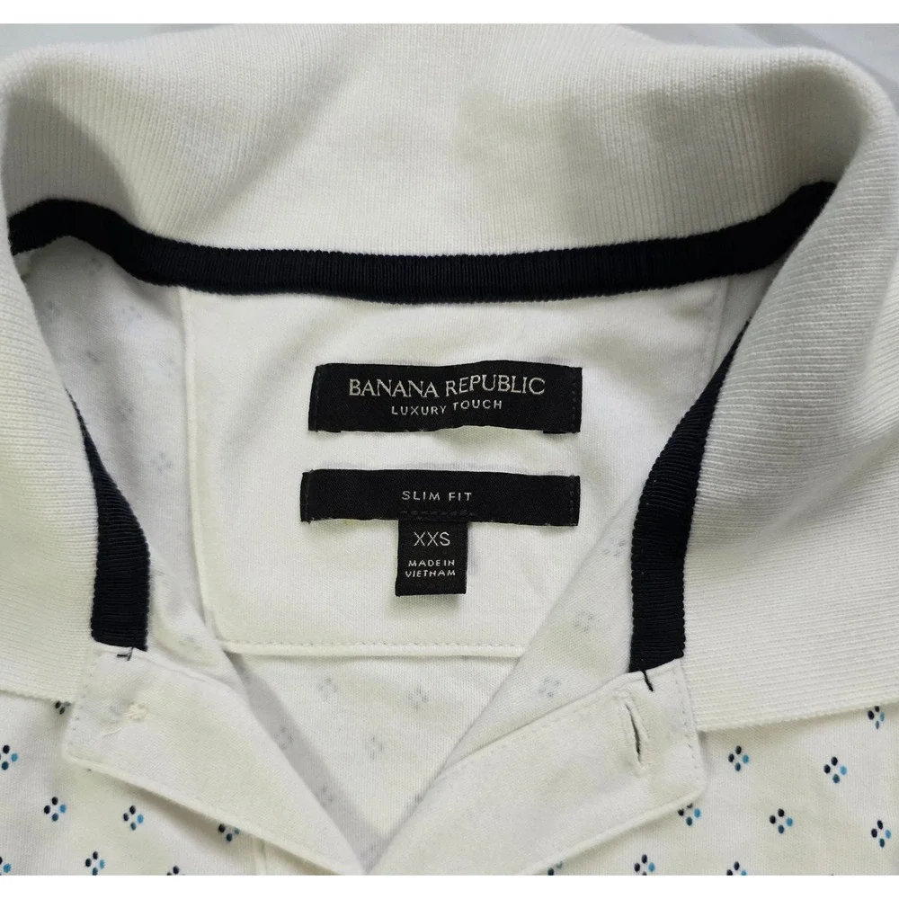 Banana Republic Luxury Touch Polo Shirt XXS Slim Fit White Blue Diamond Print